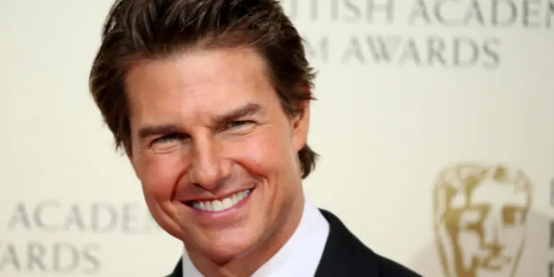 Follow Tom Cruise on his Moroccan adventure in Marrakech