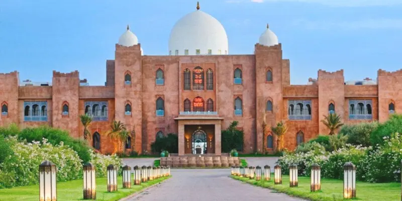 marrakech compte désormais un palace de plus : le taj palace
